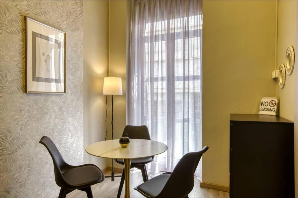 Apartmán Plaka Filotheis House B Atény Exteriér fotografie
