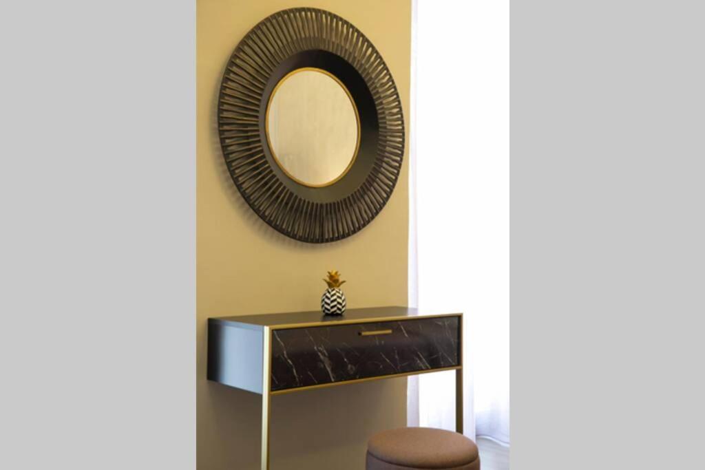 Apartmán Plaka Filotheis House B Atény Exteriér fotografie