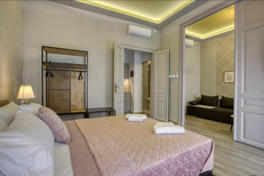 Apartmán Plaka Filotheis House B Atény Exteriér fotografie