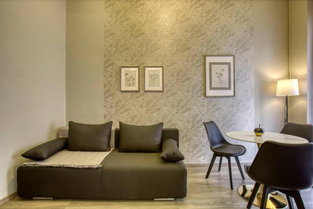 Apartmán Plaka Filotheis House B Atény Exteriér fotografie